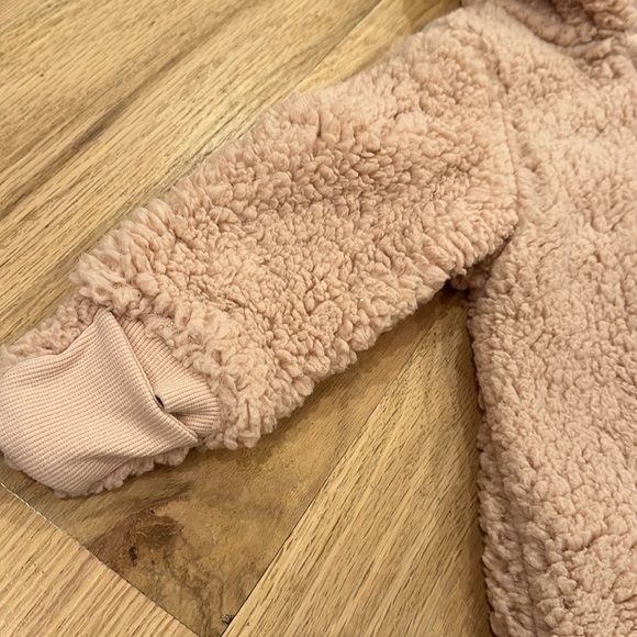 Never worn H&M bunting size 9 MONTHS - Picture 3 of 10